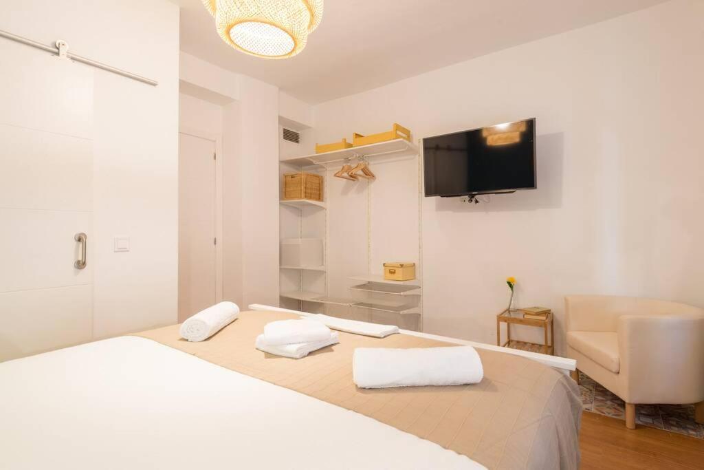 Appartement Tgh/ Malaga Centro Con Parking Extérieur photo
